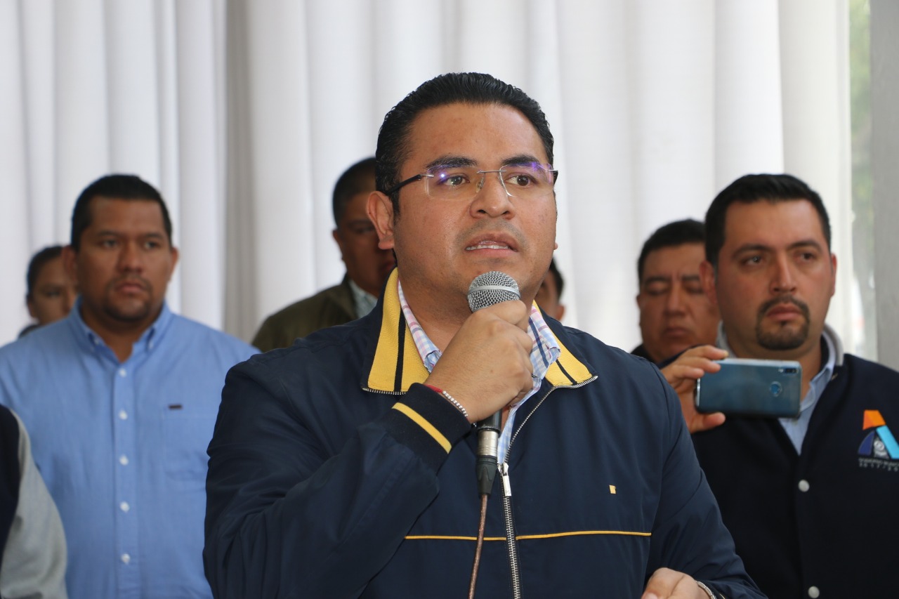 Grupo de periodistas provocan molestia entre los apizaquenses