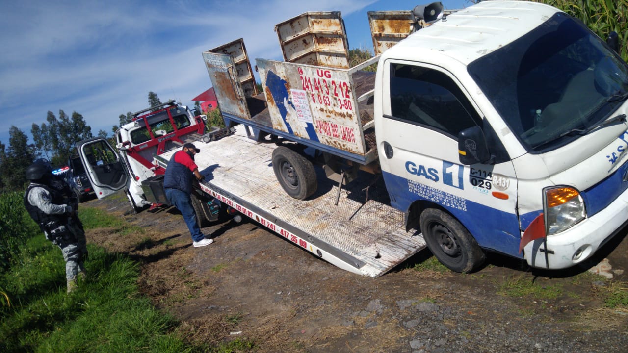 Recupera Policía de Apizaco camioneta de gas robada en Xaloztoc