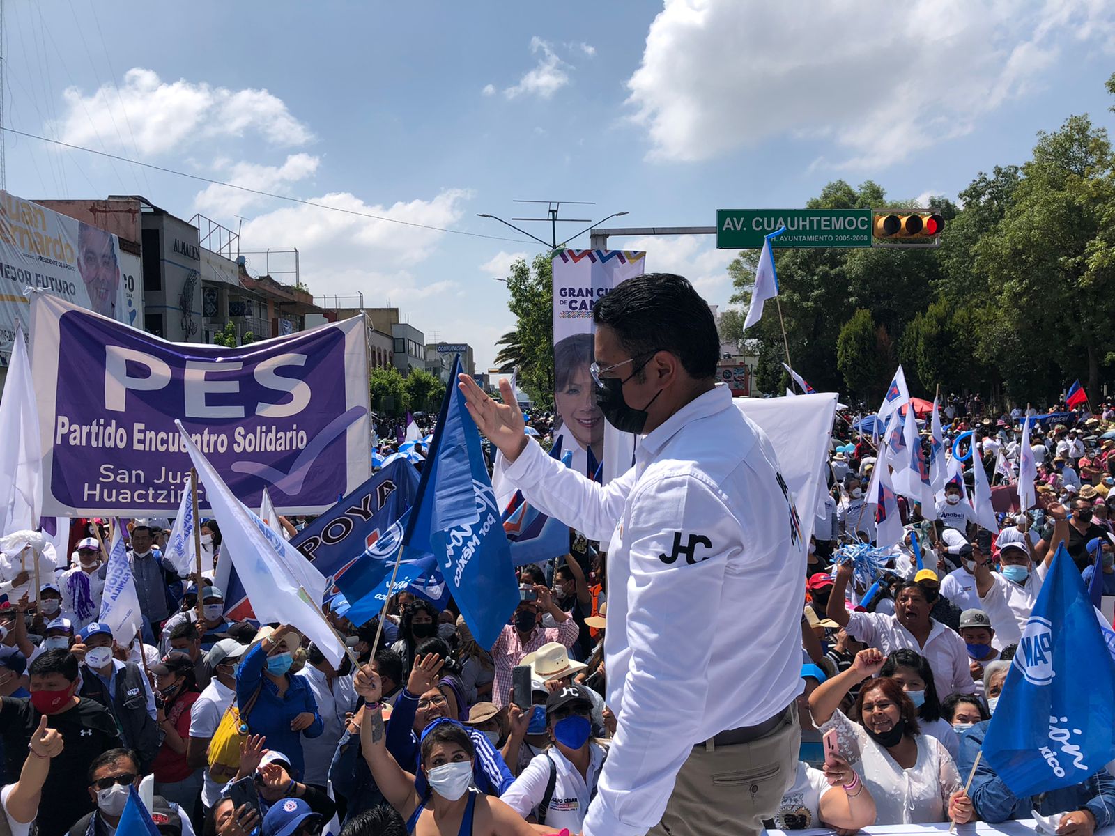 México está herido y con representantes ausentes: Julio César Hernández