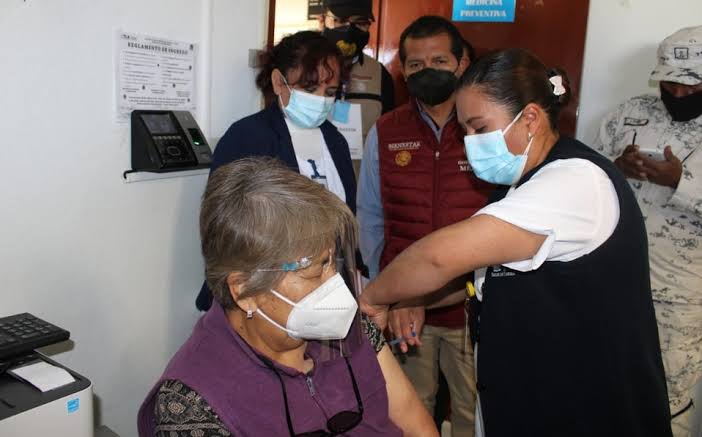 Con retraso inició vacunación de segunda dosis en Huamantla