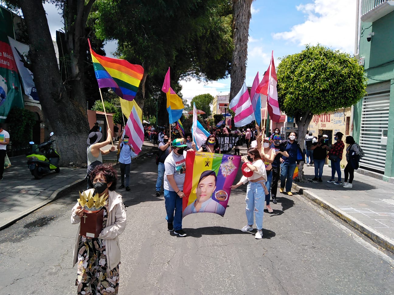 Marcha comunidad LGBTTTIQ+ en la capital