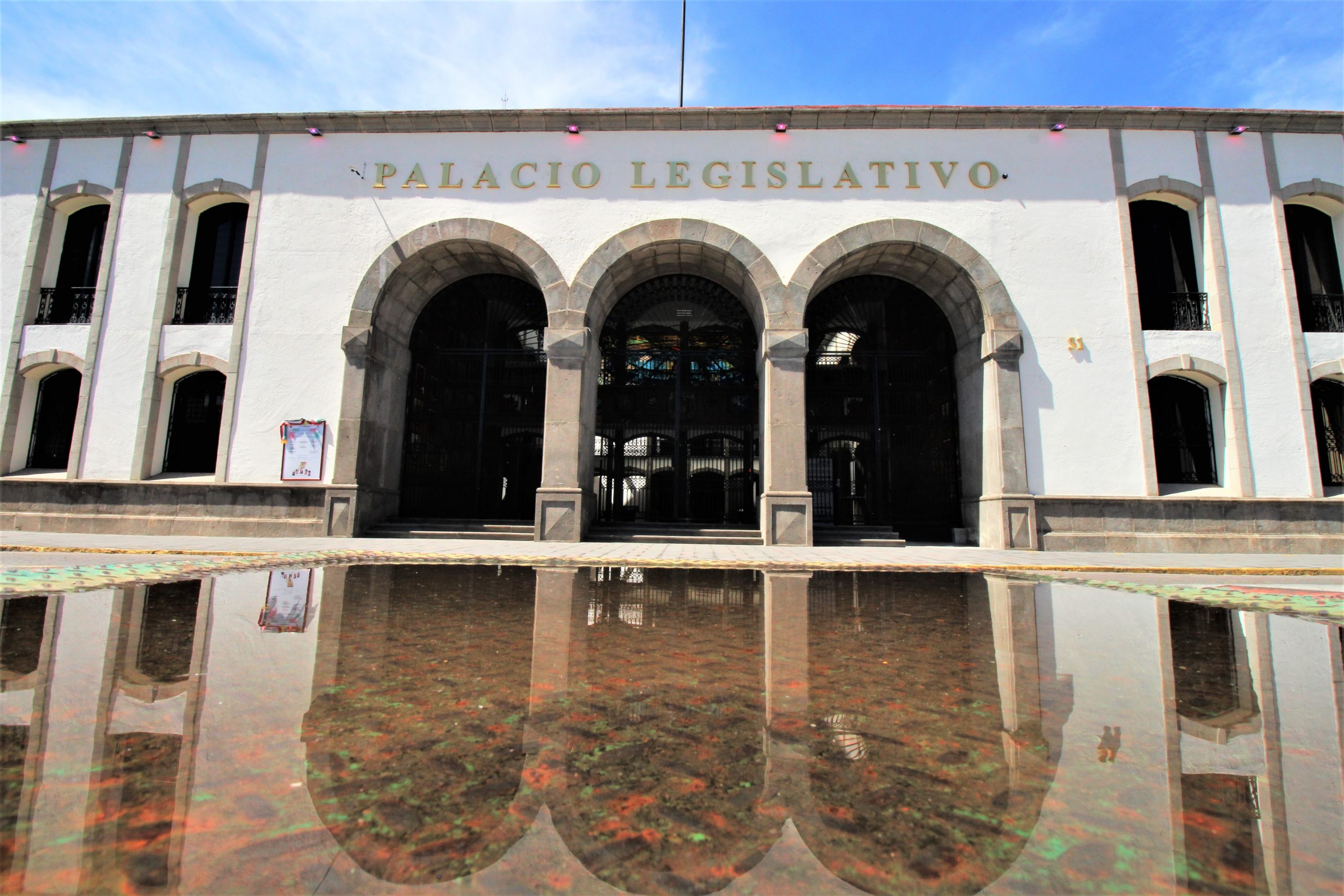 Nombra Congreso a Vicente Morales como presidente del Comité de Administración
