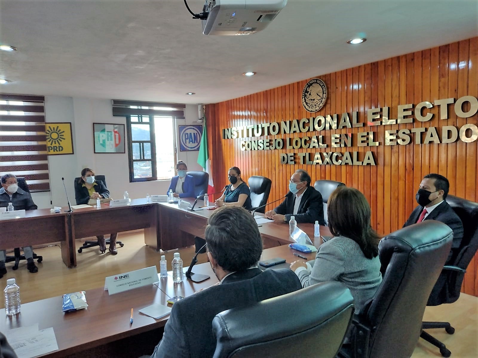 Instituciones tlaxcaltecas sumarán esfuerzos para consulta infantil y juvenil