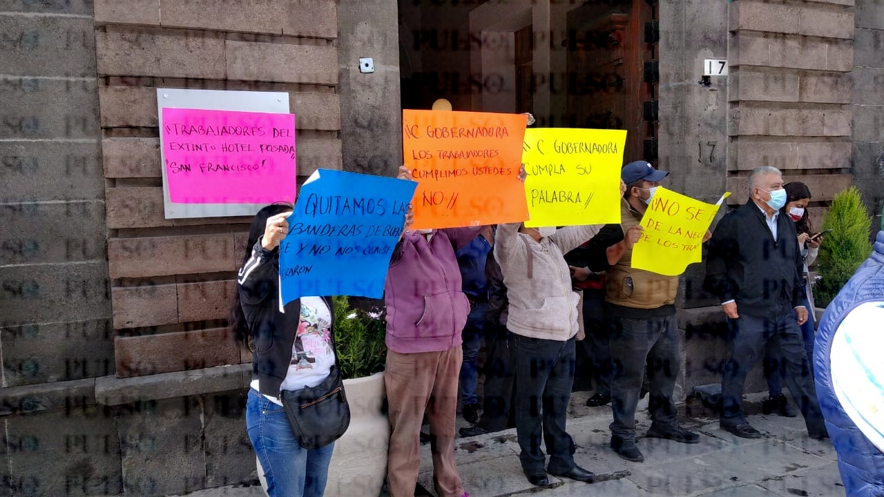 Se manifiestan ex trabajadores de hotel Posada y trabajadores de Amatech (Video)