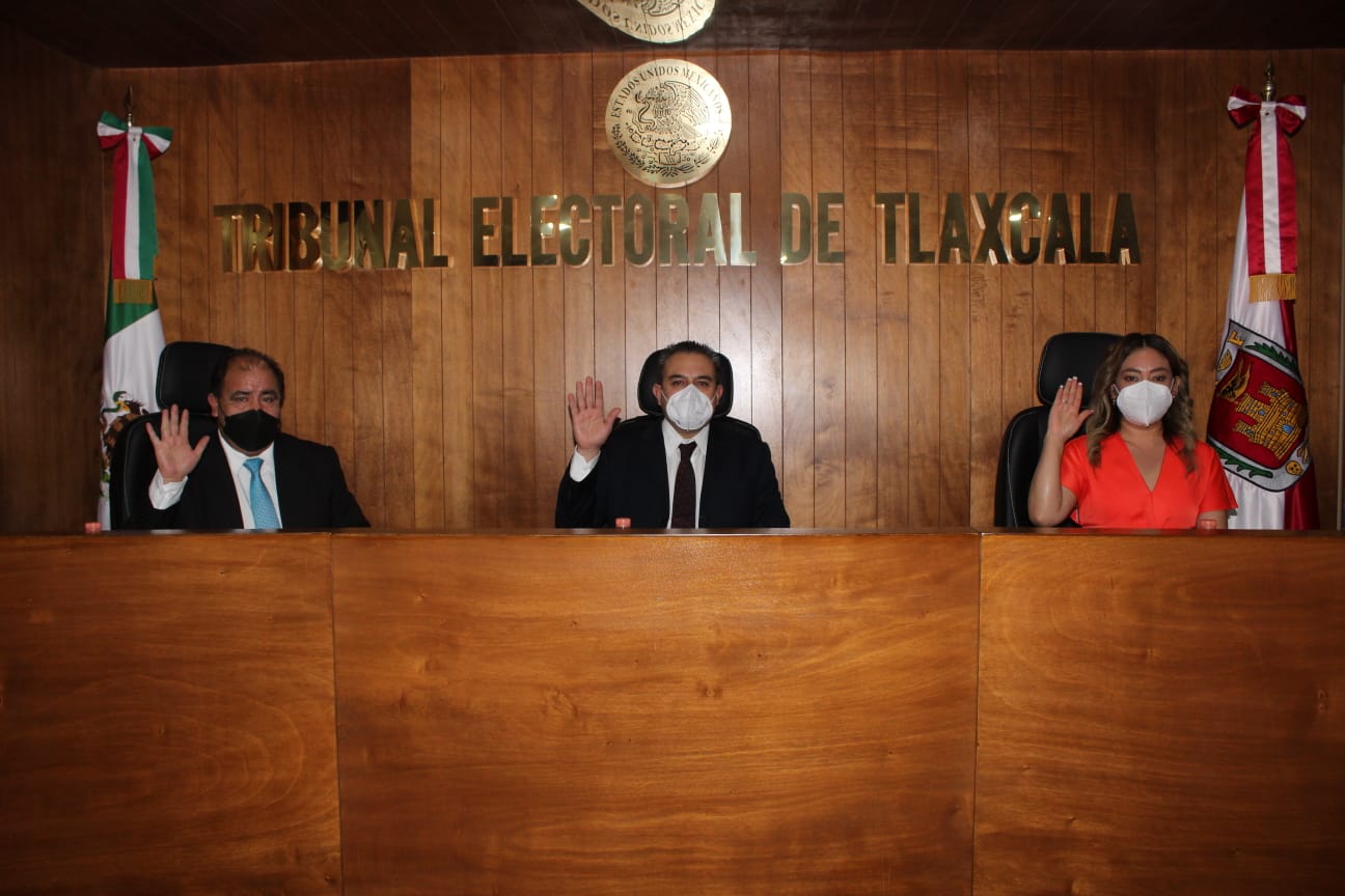 Designa Pleno del TET a Claudia Salvador como su nueva presidenta