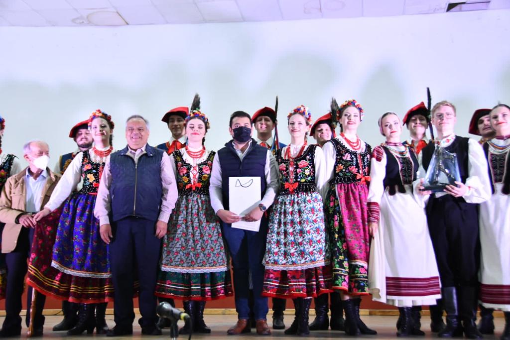 Un éxito la presentación del grupo de danza Promni en Huamantla