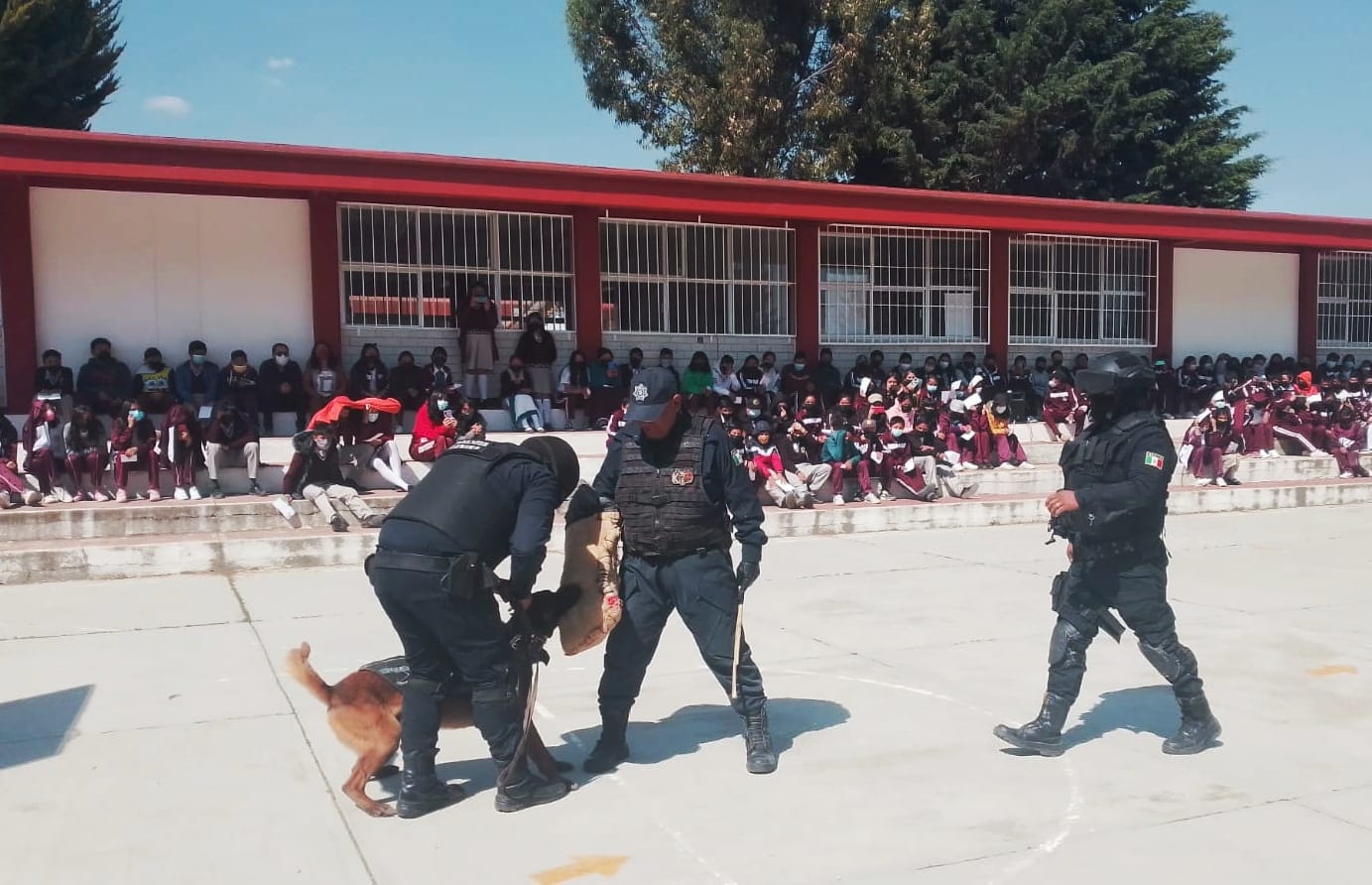 Imparten en Huamantla plática de cultura vial a alumnos de secundaria
