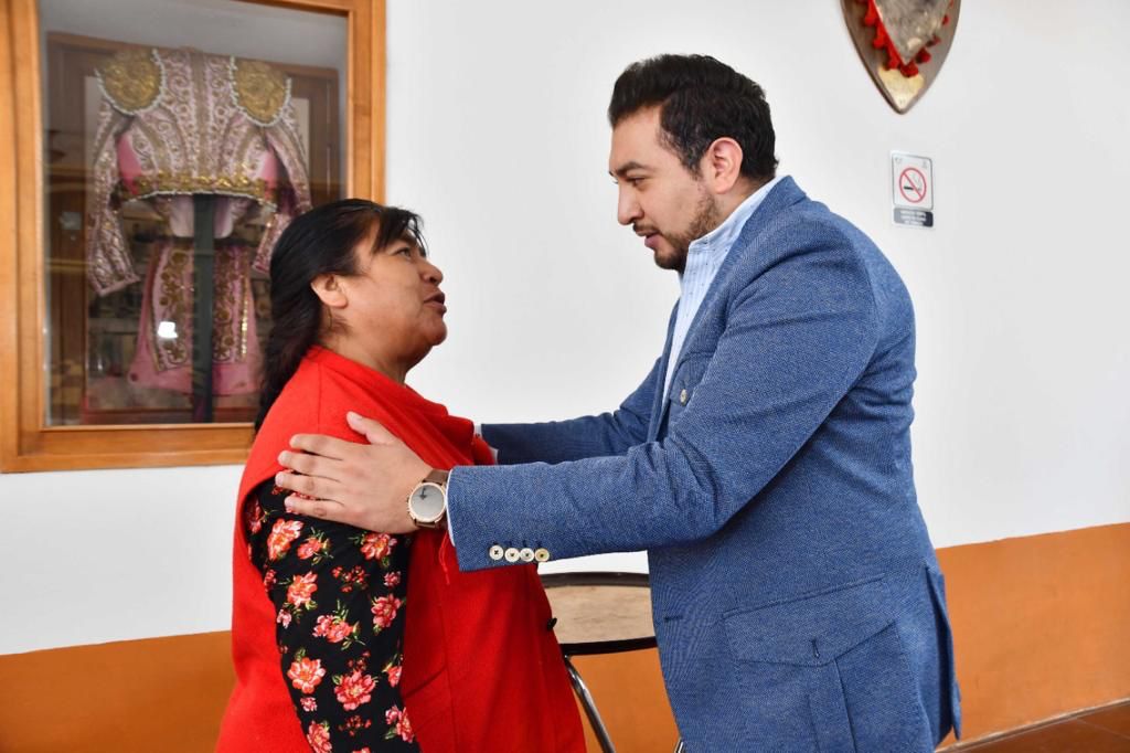 Refrenda Ayuntamiento de Huamantla, compromiso con adultos mayores