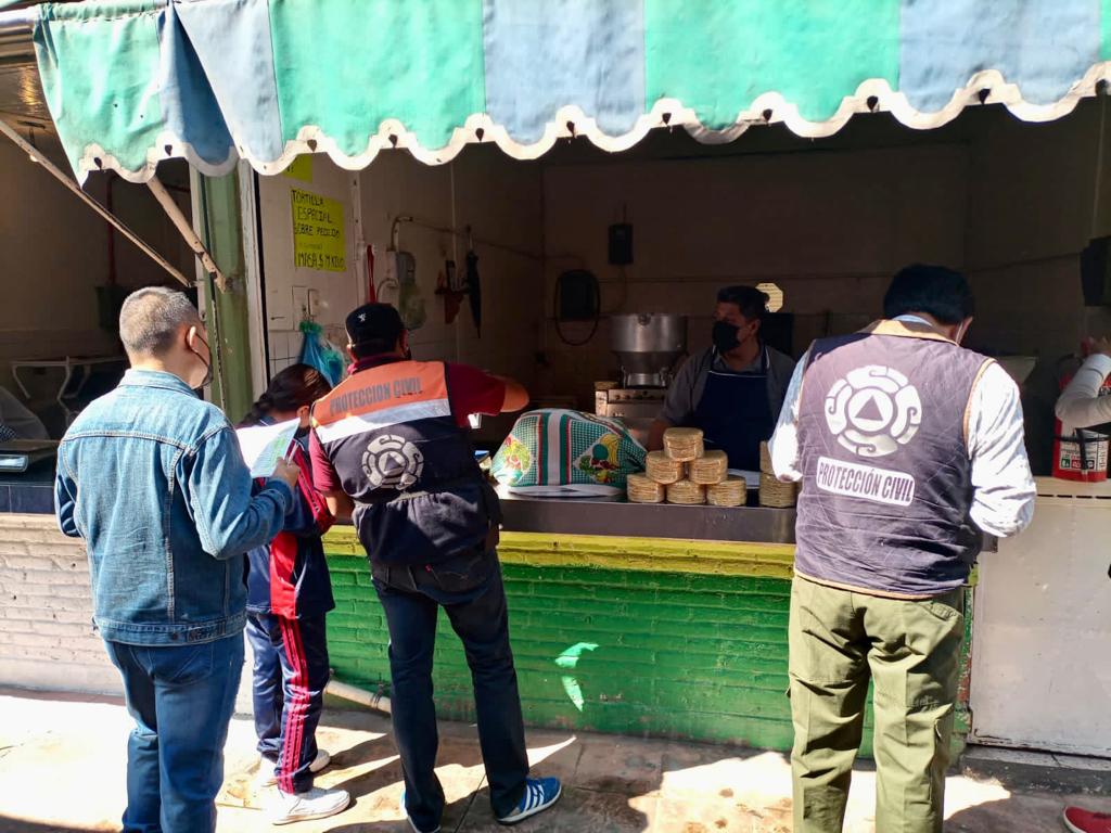 Verifica Protección Civil de Tlaxcala Capital medidas de seguridad en mercado municipal