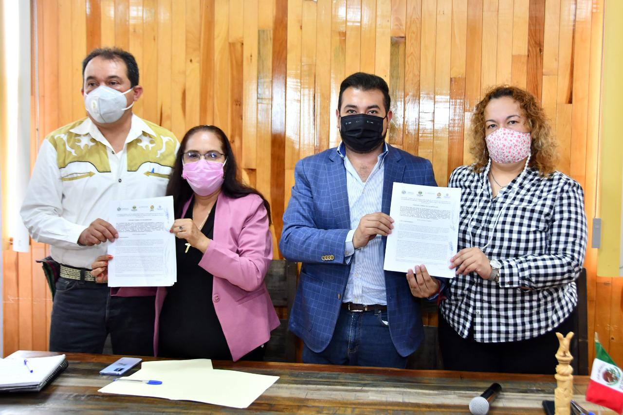 Firman convenio Ayuntamiento de Huamantla y la SADER