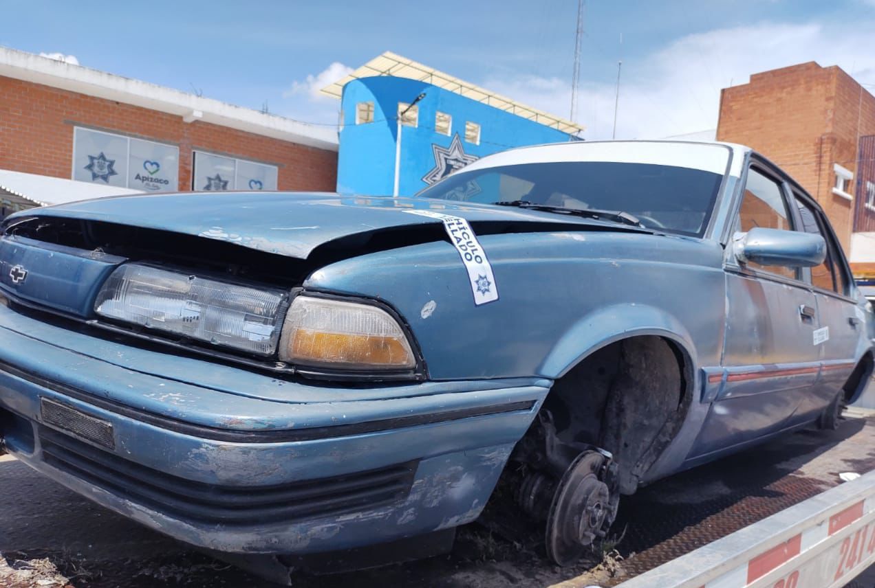 Recupera Policía de Apizaco vehículo con reporte de robo