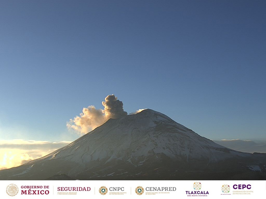 Emiten recomendaciones por caída de ceniza del Popocatépetl