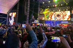 Espectacular presentación de Raymix en la Feria Huamantla 2023