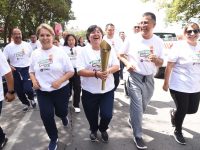 Entrega MPA fuego de Independencia a comunidades y delegaciones de Tlaxcala Capital