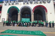 Por omisos, marea verde clausura al Congreso del Estado de Tlaxcala