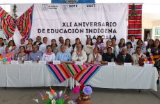Conmemoran autoridades educativas XLI aniversario de educación indígena