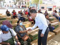 Entrega presidente Alfonso Sánchez calentadores solares en beneficio de 51 familias de la capital