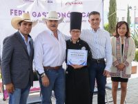 Impulsa Alfonso Sánchez en Tlaxcala la soberanía alimentaria y reconoce a productores locales
