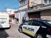 Policía municipal y paramédicos atienden llamado de auxilio sobre persona desvanecida en Ocotlán