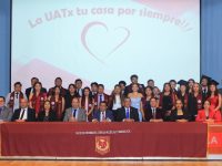 Concluye su formación nueva generación de abogados en la UATx