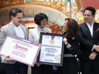 Gobernadora entrega Premio Estatal de la Juventud 2025