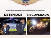 Recupera policía municipal motocicleta robada en El Sabinal y detiene a dos hombres presuntos responsables