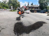 Atiende gobierno de ASG puntos de alta movilidad en la capital con programa de bacheo