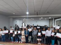 Reconoce ITEA a tlaxcaltecas que concluyeron su educación básica en San Pablo del Monte