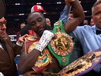 Terence Crawford conquista el cinturón “Nahui Huey Altepemeh”, símbolo de Tlaxcala