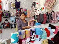 Inicia la temporada de visitantes “Miguelitos” en Chiautempan; Blanca Angulo llama a comprar a artesanos