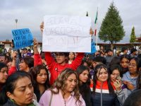 Dan de baja a alumna que apuñaló a un joven dentro del COBAT 10