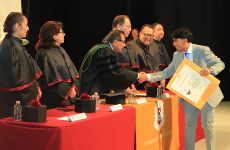 Preside Rector de la UATx entrega de 957 títulos de licenciatura y posgrado