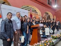 Reciben estudiantes de la FCEA-UATx nombramiento como embajadores turísticos de SECTURE