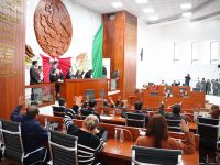 Aprueba LXV Legislatura adiciones al Código Penal del Estado en favor de los trabajadores de la educación
