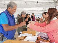 DIF municipal de Tlaxcala llevó a cabo con éxito jornada gratuita de entrega de lentes