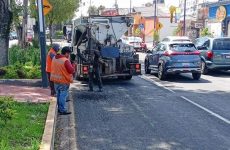 Gobierno municipal de Tlaxcala atiende el bulevar Guillermo Valle con trabajos de bacheo