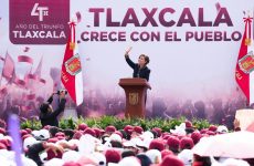 Llama LCC a funcionarios a no distraerse y redoblar esfuerzos para la recta final de su gobierno
