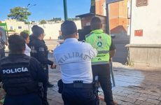 Rápida acción de Protección Civil sofoca conato de incendio en parquímetro del centro de Tlaxcala